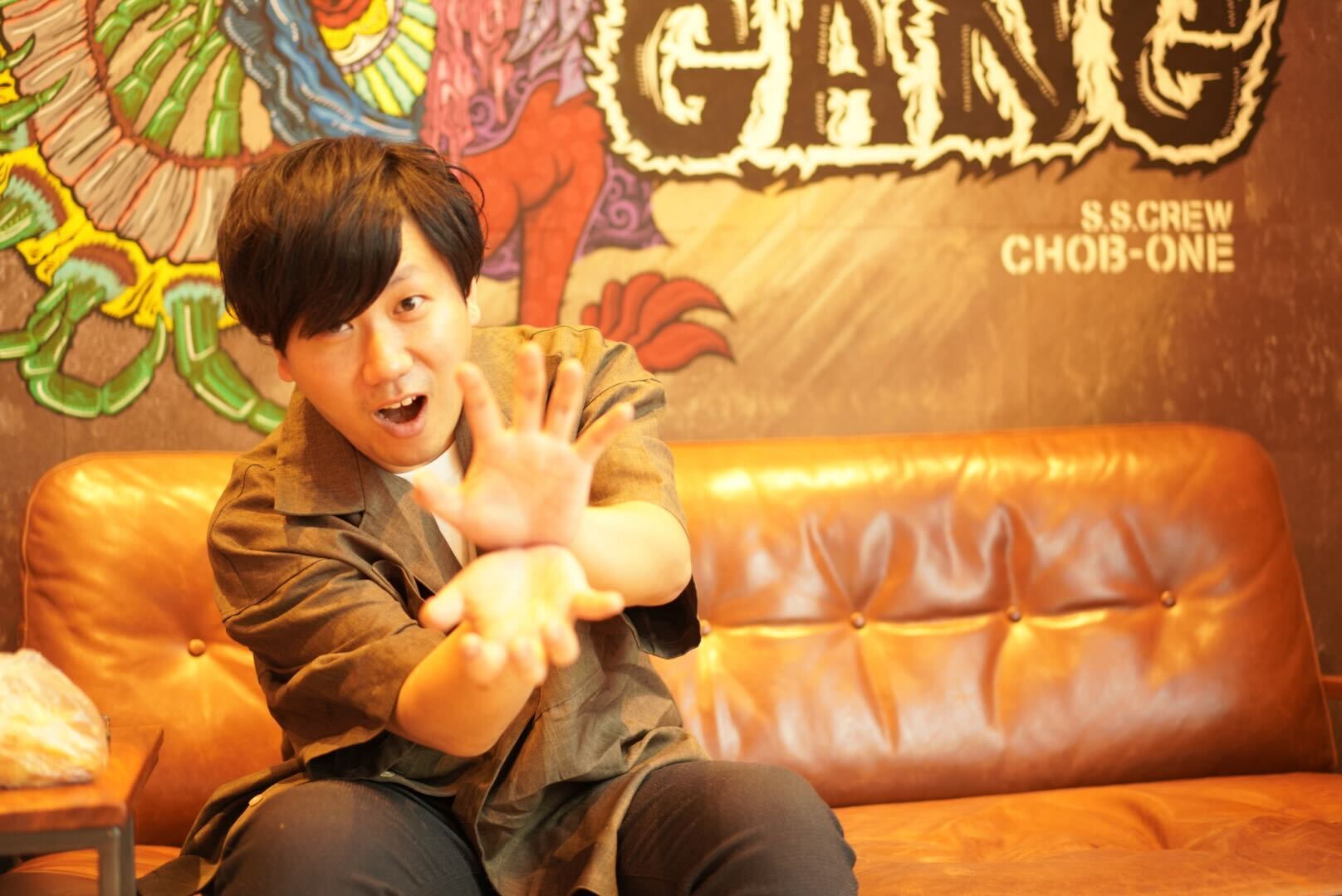 東 勇希のインタビュー風景